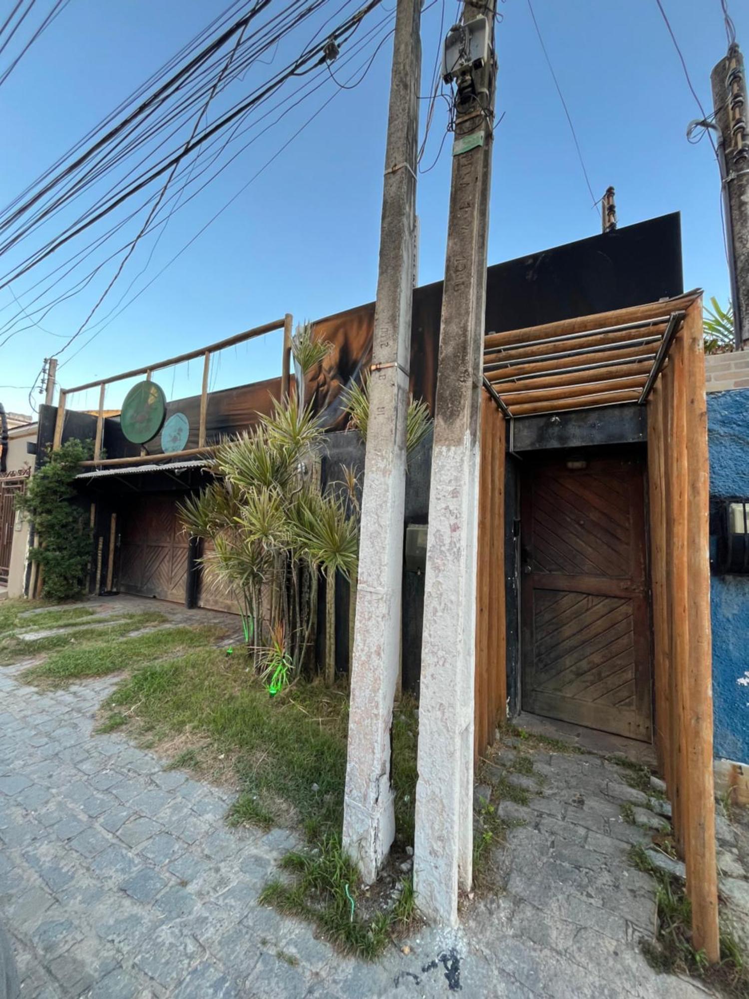 House 061 *